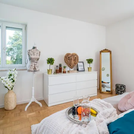 Appartement Og2 L Mit Balkon 15min Bis Salzburg Freilassing