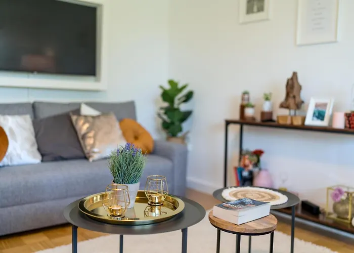 Og2 L Mit Balkon 15min Bis Salzburg * Freilassing